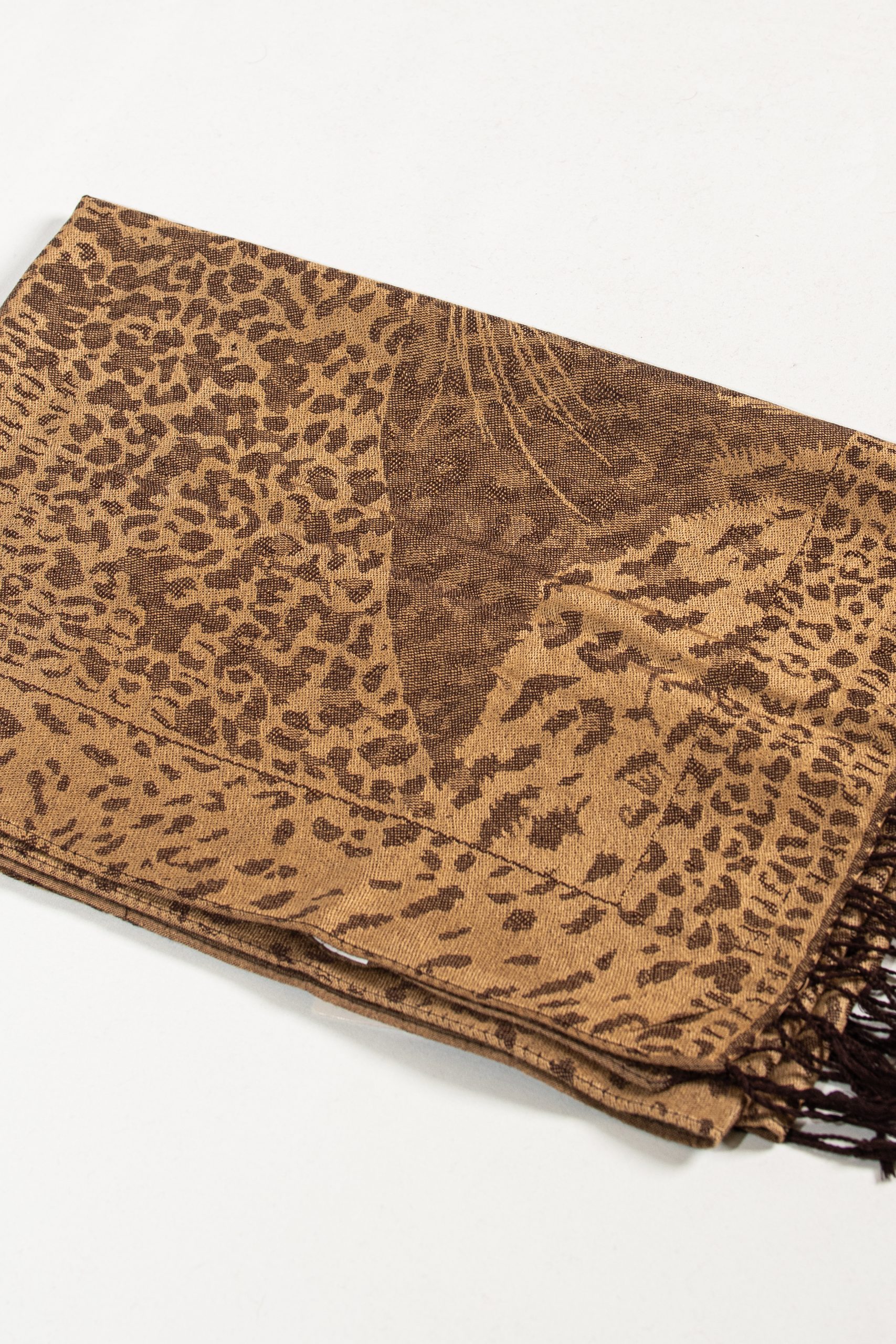 Golden Dusk Leopard Scarf - Image 3