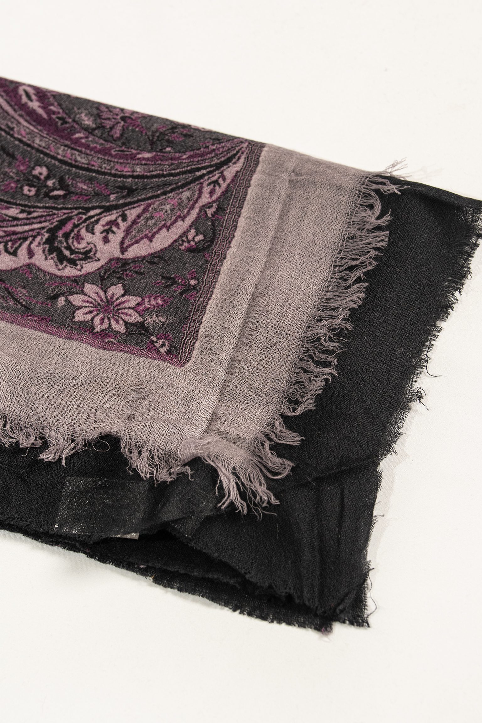 Moonlit Orchid Paisley Shawl - Image 2