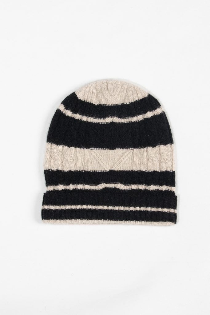 Mariner Stripe Cable-Knit Beanie – Black & Sand