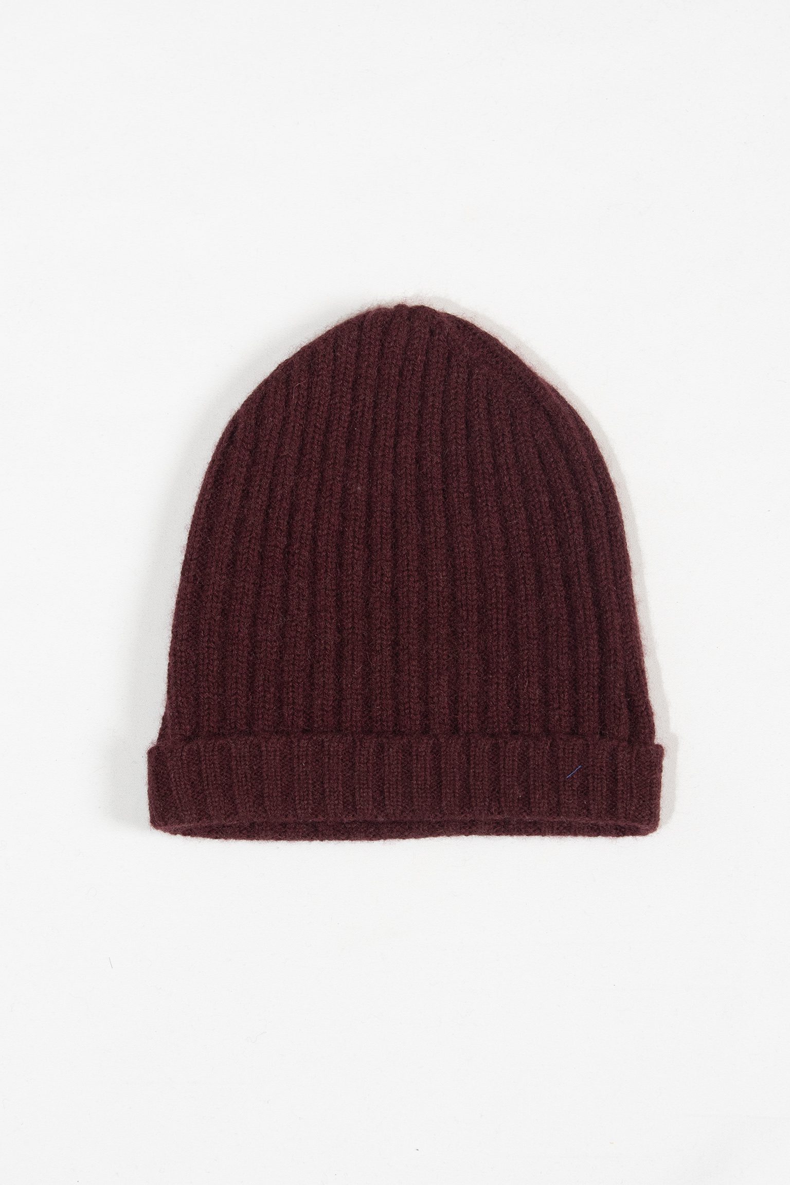 The Merlot Classic Cashmere Beanie - Image 4