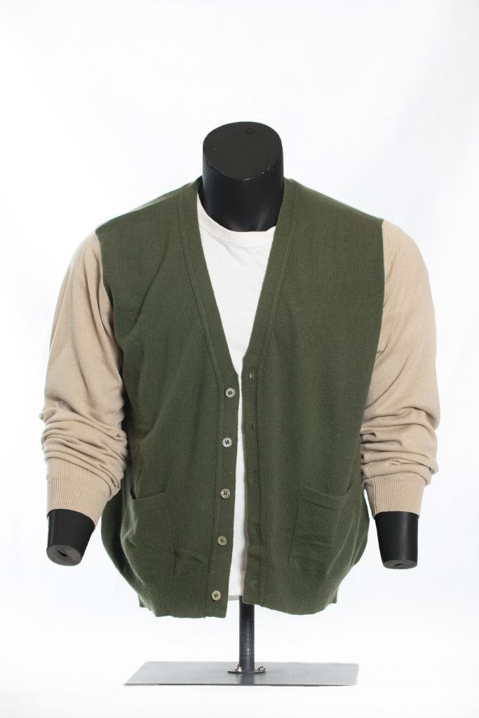 Men's full-button cardigan style 102, product view A